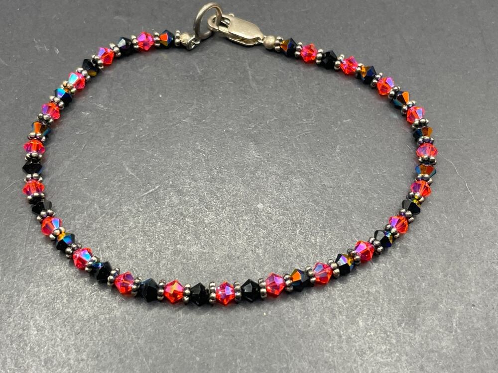 Vtg Black & Red Glass Bead Bracelet Sterling Silver 925 Clasp & Spacers Sz 8.75